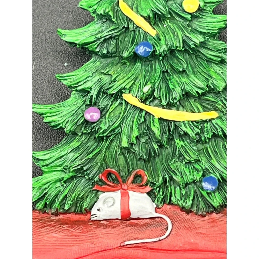 Seasons of Cannon Falls Sleeping Cats Christmas Tree Ornament Resin New With Tag